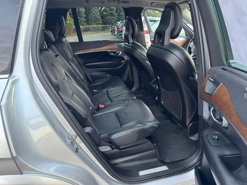 Used 2018 Volvo XC90 T6 Inscription w/ Convenience Package image 21