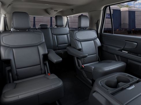 New 2027 Ford Expedition Max Active RWD image 11