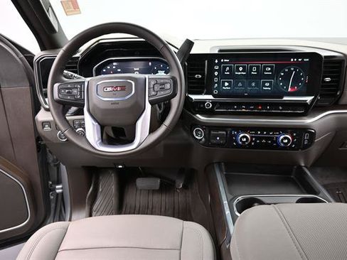 Used 2025 GMC Sierra 2500 SLT w/ Texas SLT Premium Package AWD/4WD image 12