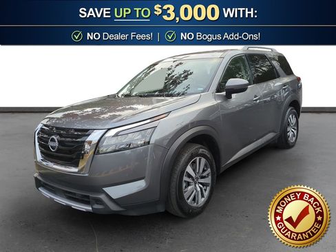 Used 2025 Nissan Pathfinder SL image 1