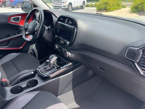 Certified 2023 Kia Soul GT-Line FWD image 27