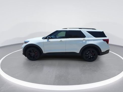 Used 2022 Ford Explorer ST w/ Equipment Group 401A AWD/4WD image 5