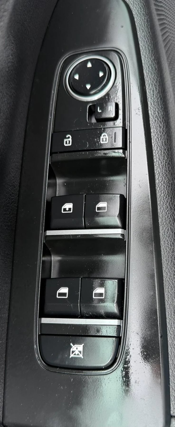 Used 2022 Kia Forte LXS FWD image 22