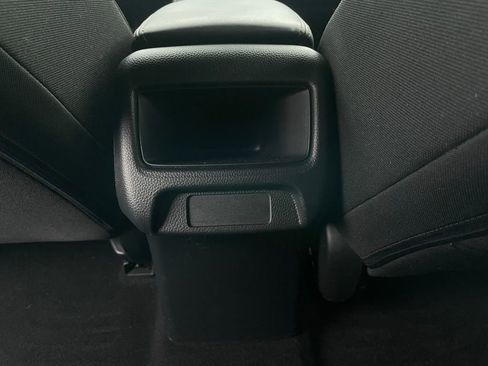 Certified 2024 Honda HR-V Sport image 36