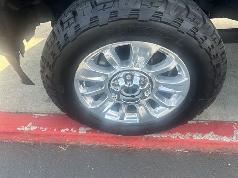 Used 2020 Ford F350 Limited image 25