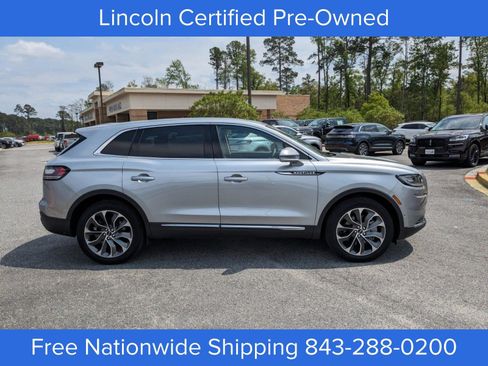 Certified 2023 Lincoln Nautilus Reserve w/ Equipment Group 201A image 3