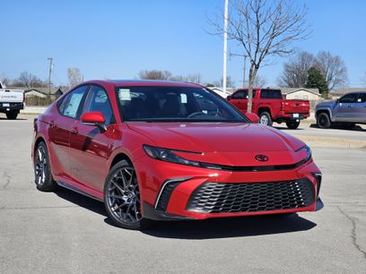 New 2026 Toyota Camry SE w/ Multimedia Upgrade Package