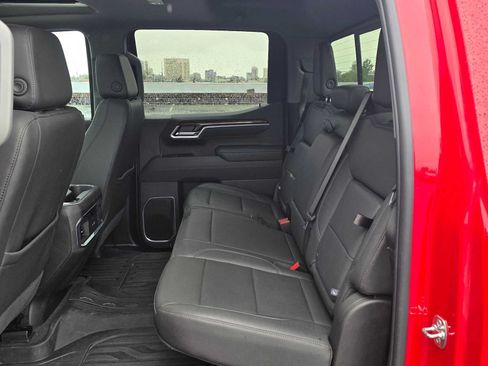 Certified 2025 GMC Sierra 1500 Elevation w/ Elevation Premium Package AWD/4WD image 16