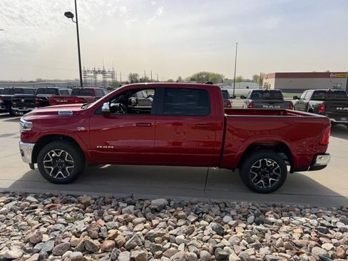 New 2026 RAM 1500 Laramie AWD/4WD image 4