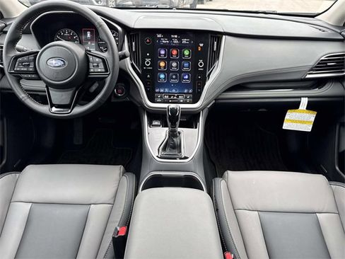 Used 2025 Subaru Outback Onyx Edition image 22