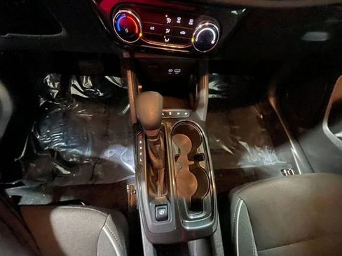 Used 2025 Chevrolet TrailBlazer LT image 16