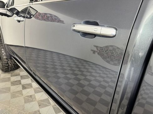 Used 2022 GMC Sierra 2500 Denali image 28