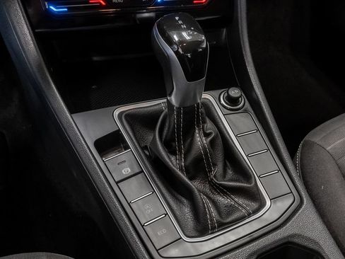 Used 2025 Volkswagen Jetta S FWD image 19