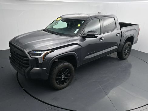 Used 2024 Toyota Tundra Limited w/ Nightshade Package AWD/4WD image 31