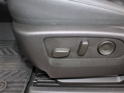 Used 2025 Chevrolet Silverado 2500 LT w/ Trail Boss Package AWD/4WD image 21