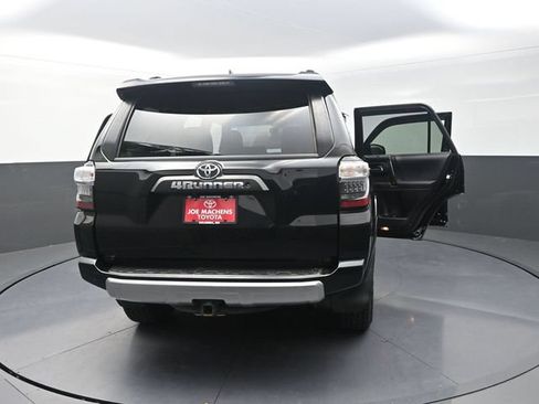 Certified 2018 Toyota 4Runner TRD Off-Road w/ Wilderness Package AWD/4WD image 44