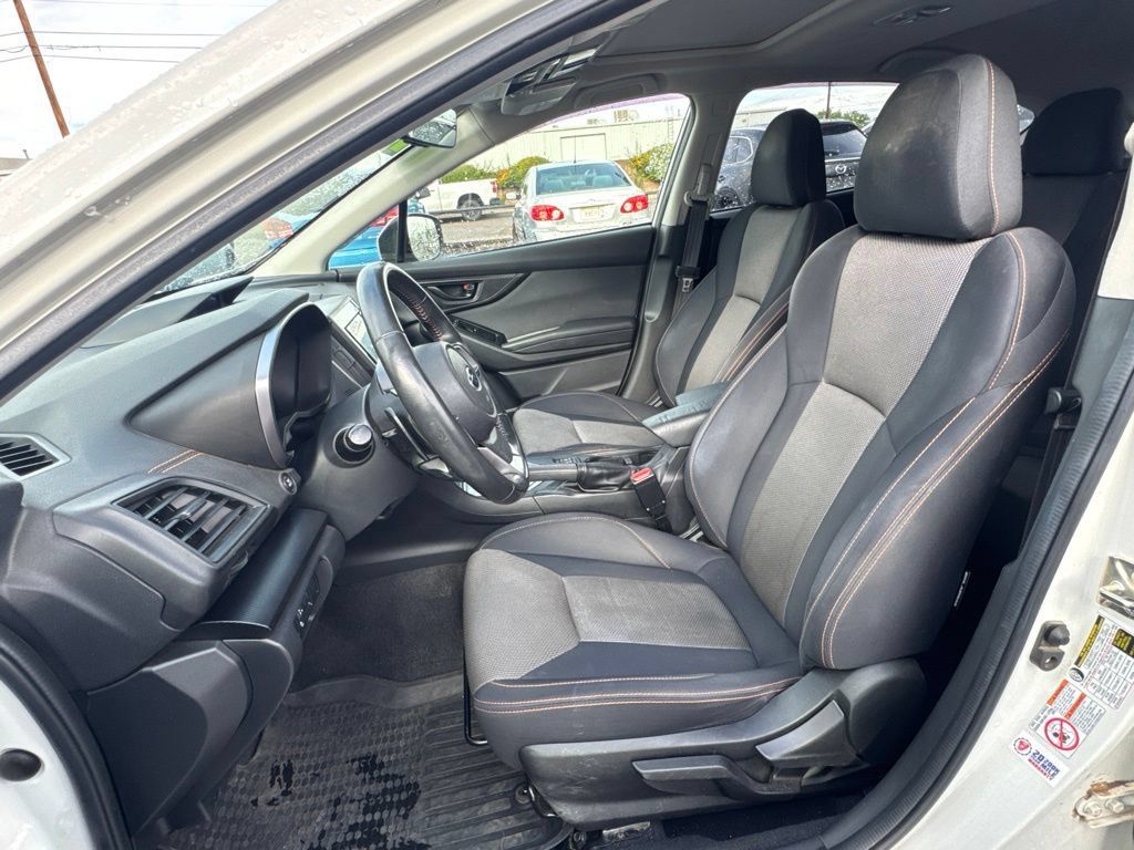Used 2020 Subaru Crosstrek 2.0i Premium w/ Moonroof Package 1 AWD/4WD image 12