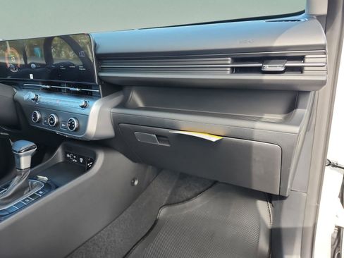 New 2026 Hyundai Kona SE image 20