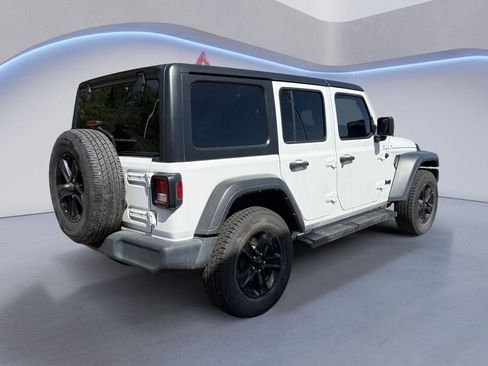 Used 2022 Jeep Wrangler Unlimited Sport AWD/4WD image 5