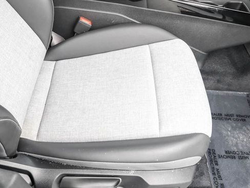 Used 2023 Volkswagen ID.4 Pro image 38