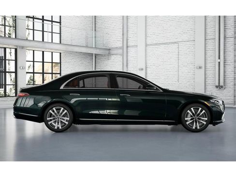 New 2026 Mercedes-Benz S 500 4MATIC image 2