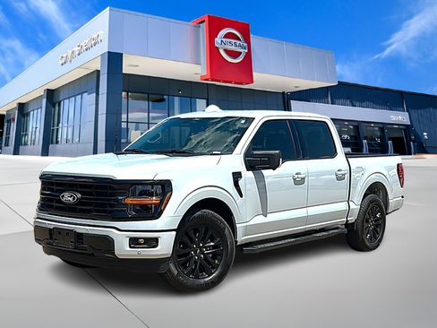 Used 2025 Ford F150 XLT w/ Equipment Group 302A MID RWD image 1