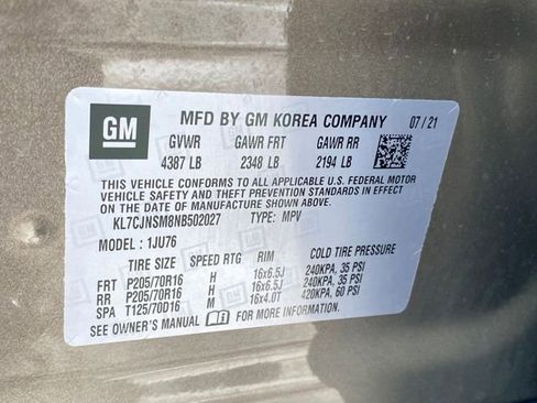 Used 2022 Chevrolet Trax LS w/ Tint and Cruise Package image 22