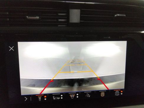 Used 2024 GMC Sierra 2500 AT4X image 29