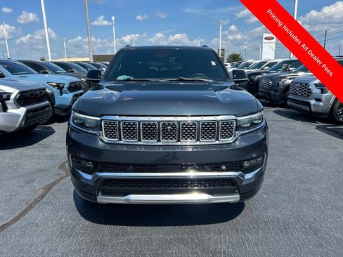 Used 2024 Jeep Grand Wagoneer Series III AWD/4WD image 27