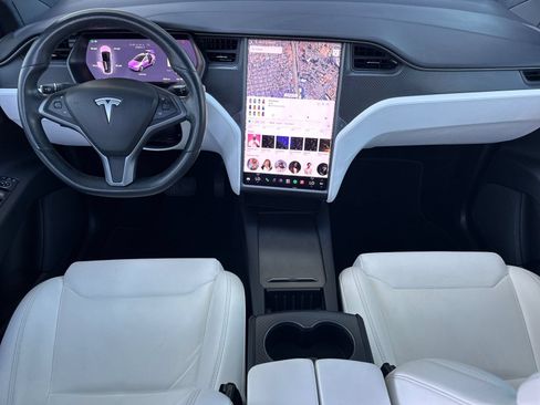 Used 2018 Tesla Model X 100D AWD/4WD image 14