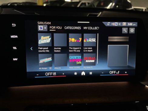 New 2026 BMW X1 xDrive28i w/ Technology Package image 16