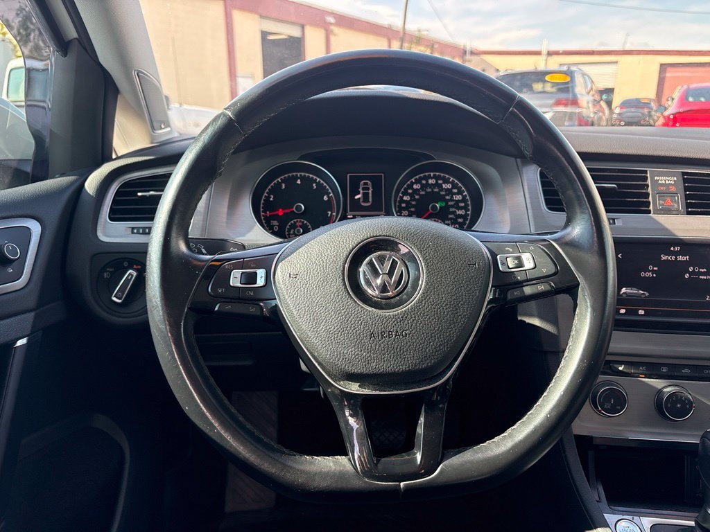 Used 2016 Volkswagen Golf SE FWD image 22