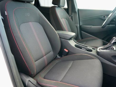 Used 2022 Hyundai Kona N Line w/ Tech Package image 9
