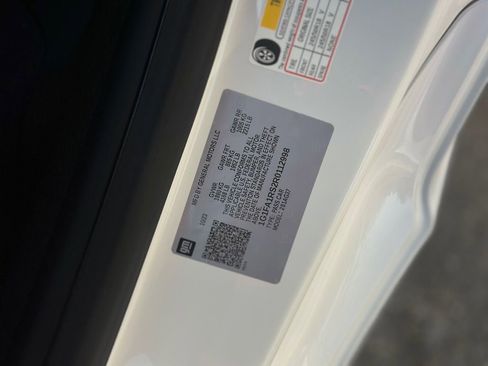 Used 2024 Chevrolet Camaro LT image 27