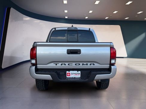 Used 2021 Toyota Tacoma SR image 4