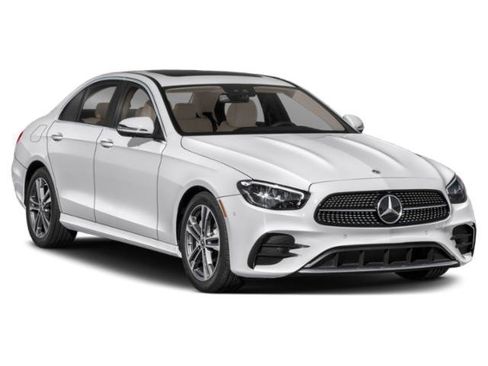Used 2023 Mercedes-Benz E 350 4MATIC Sedan image 9