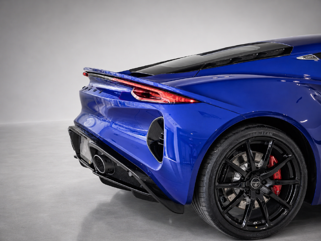 New 2026 Lotus Emira SE RWD image 12