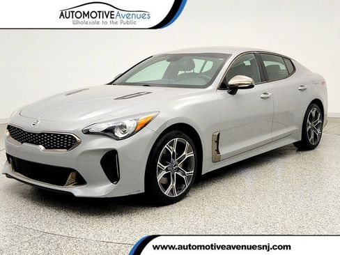 Used 2021 Kia Stinger GT-Line RWD image 1