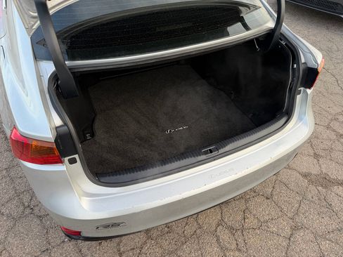 Used 2018 Lexus IS 300 image 58