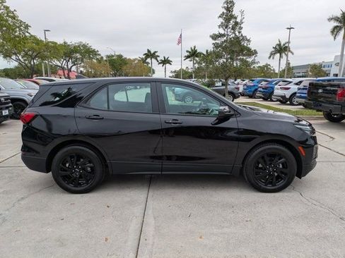 Used 2024 Chevrolet Equinox LS w/ Midnight Edition image 3