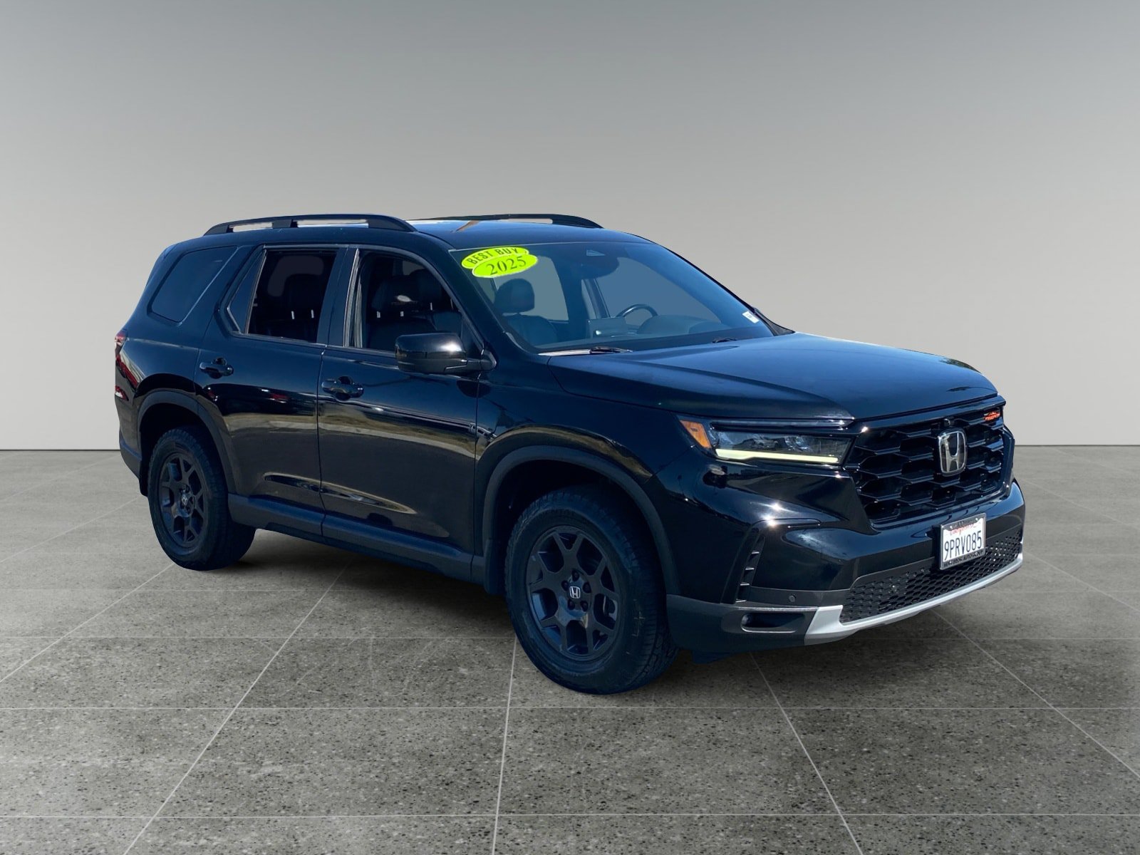 Used 2025 Honda Pilot TrailSport image 7