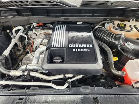 Used 2024 GMC Sierra 1500 AT4 w/ Technology Package AWD/4WD image 26