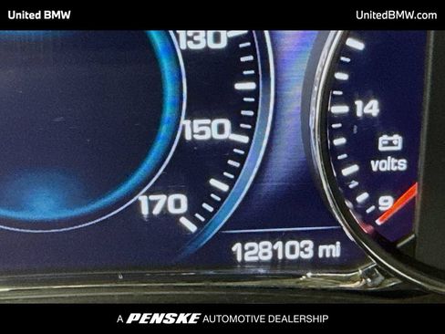 Used 2019 GMC Acadia Denali w/ LPO, Floor Liner Package FWD image 7