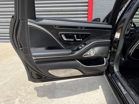 Used 2024 Mercedes-Benz Maybach S 580 4MATIC w/ Manufaktur Leather Package image 47