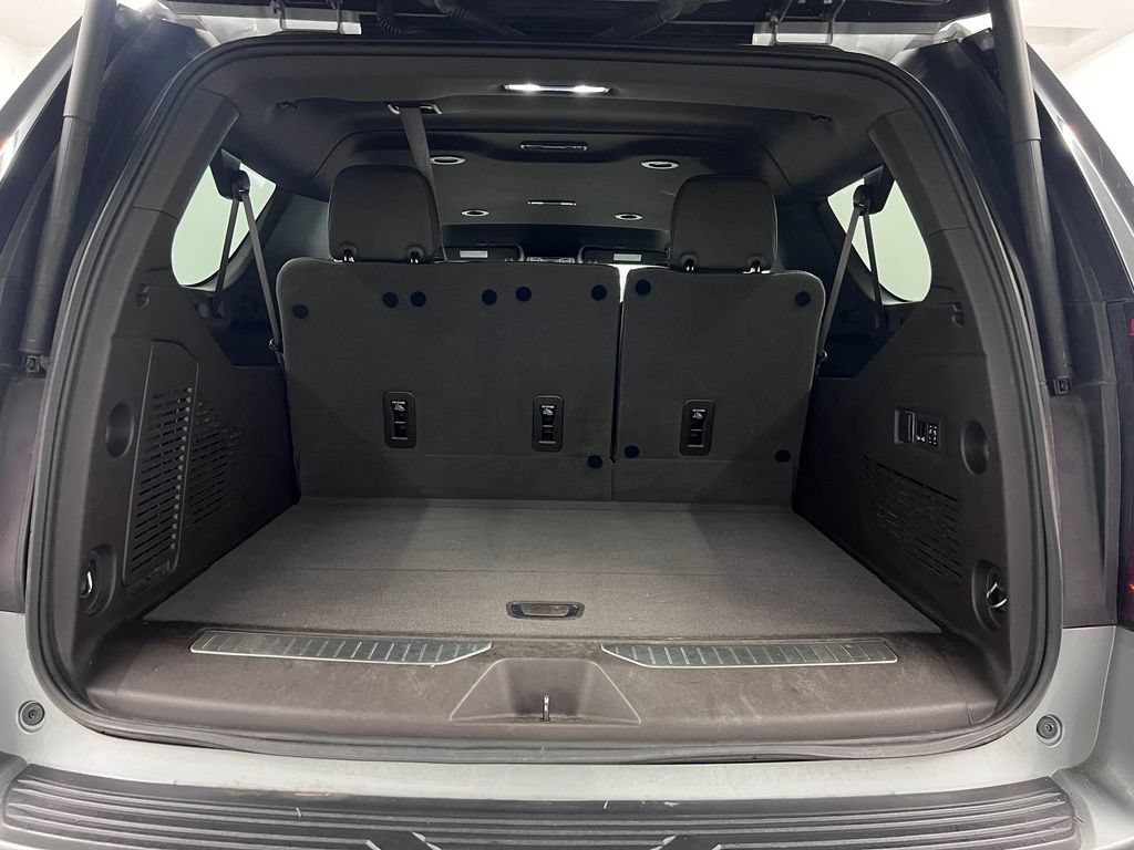 Used 2023 GMC Yukon XL Denali AWD/4WD image 22