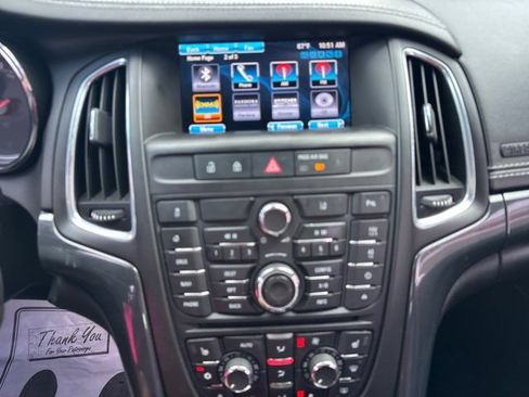Used 2019 Buick Cascada Premium FWD image 29