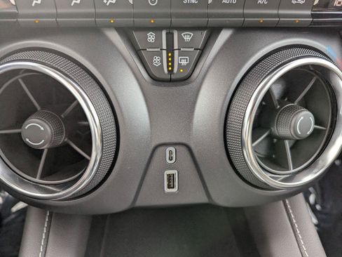 New 2026 Chevrolet Blazer LT w/ Midnight/Sport Edition AWD/4WD image 35