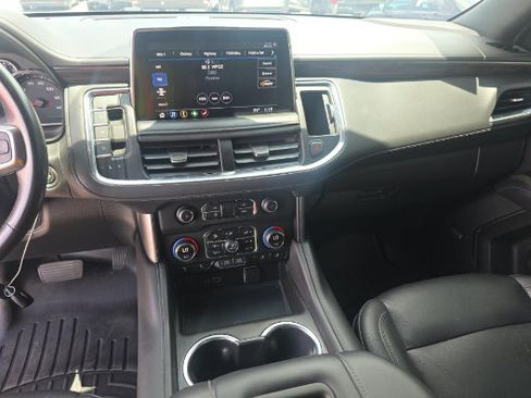 Used 2021 Chevrolet Tahoe Z71 AWD/4WD image 11