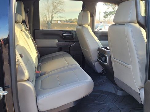 Used 2020 Chevrolet Silverado 3500 LTZ w/ Technology Package image 10