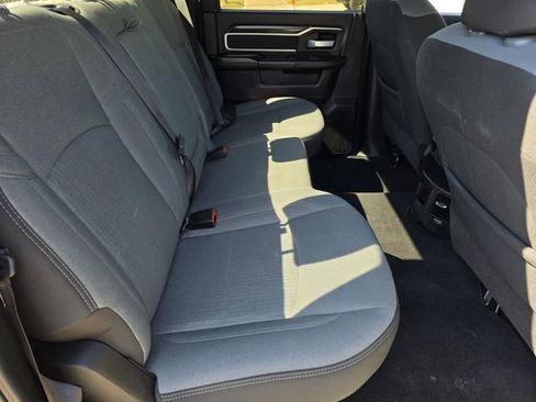 Used 2024 RAM 2500 Big Horn image 31